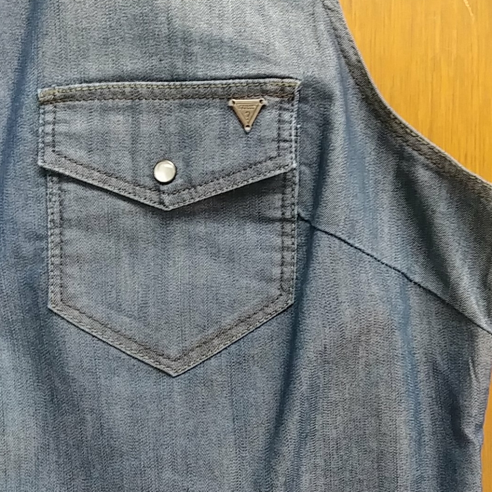 GUESS denim button down top - Picture 2 of 6
